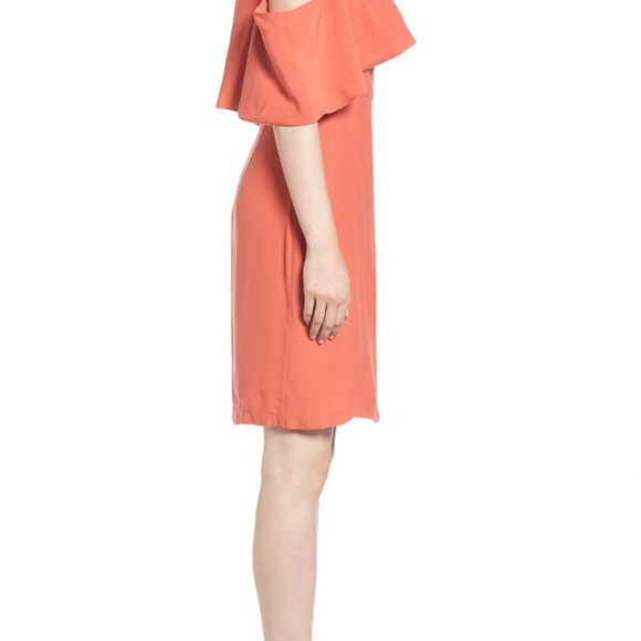 Cupcakes and Cashmere Rudy Off The Shoulder Dress Size 6 - Picture 2 of 8